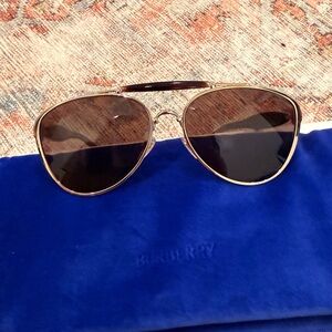 BRAND NEW Burberry Pilot Sunglasses With Box And Case
